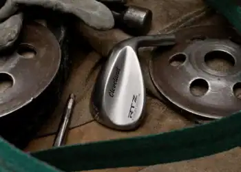 Cleveland RTZ Tour Rack wedge featuring rust-resistant Z-Alloy construction.