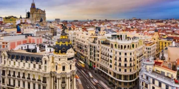 a city with many buildings