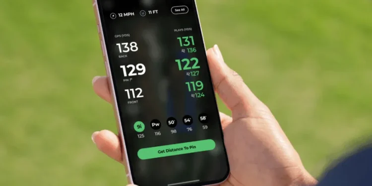 Golf app displaying distance and stats